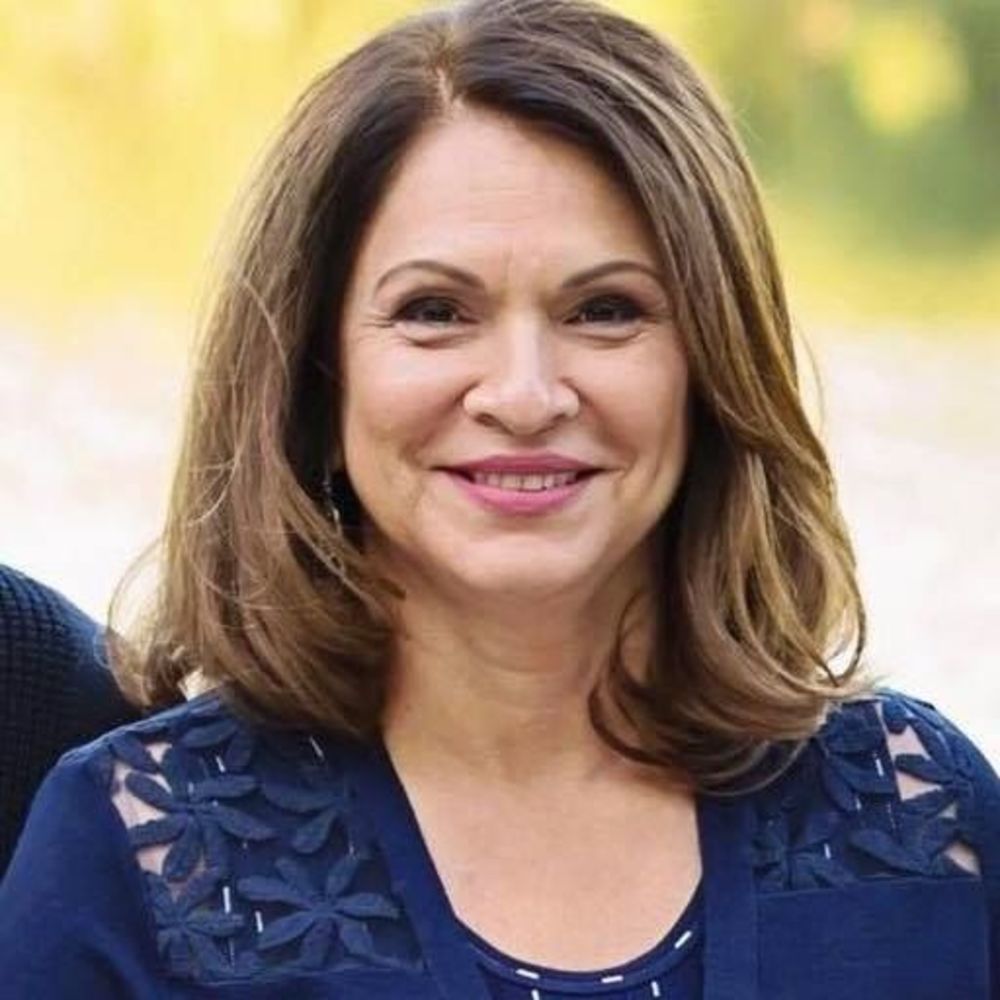 Meet your Posher, Stella